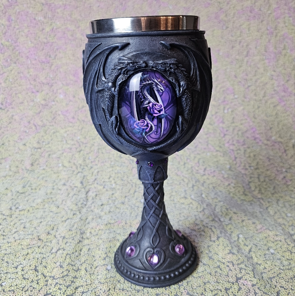 Dragon Beauty Goblet Anne Stokes CC10379 **Chipped**